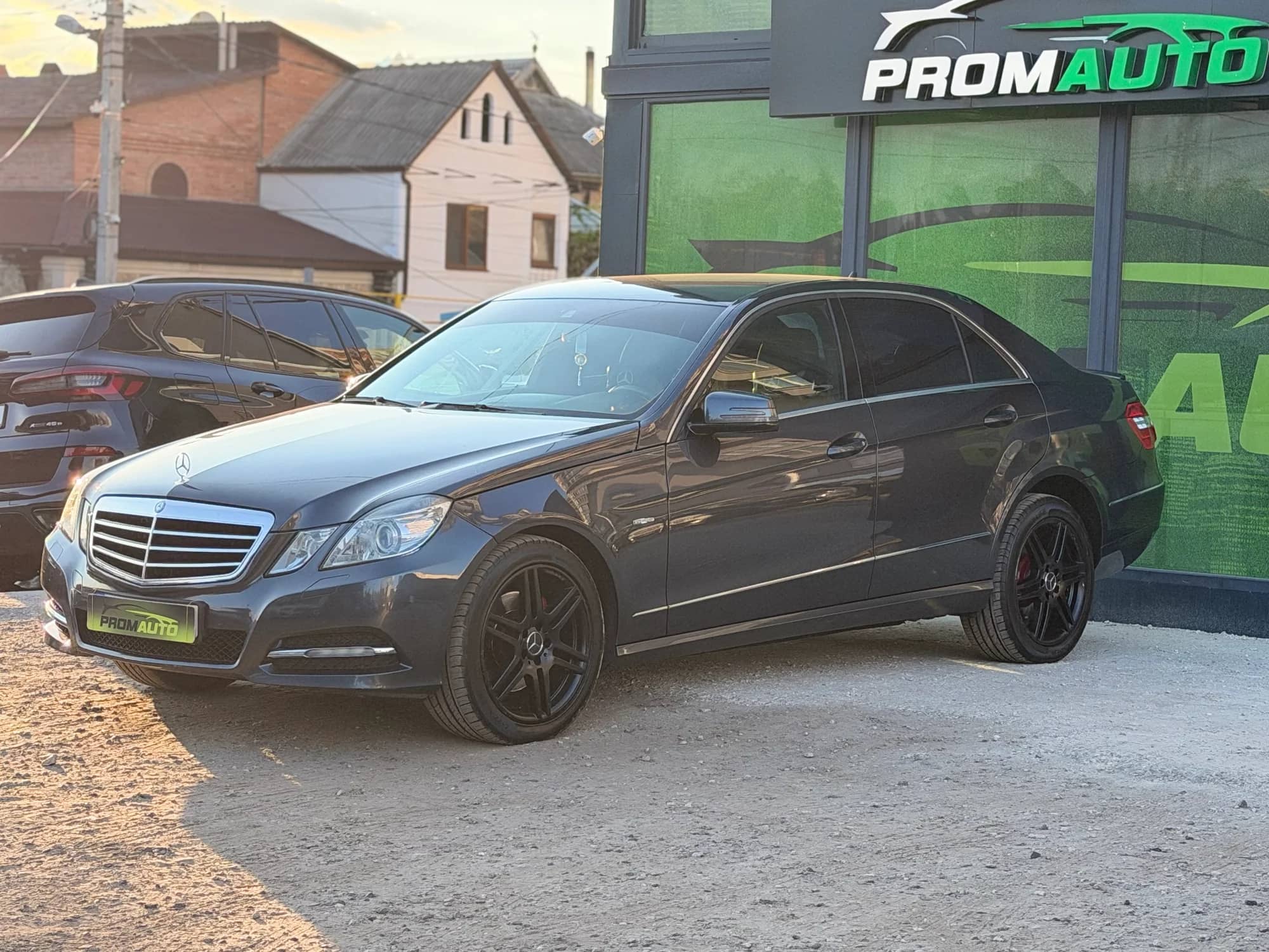Mercedes-Benz E-Class 2010