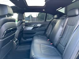 BMW 7 Series — miniatura 6