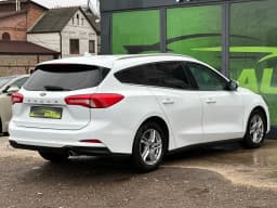 Ford Focus — miniatura 4