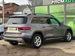 Mercedes-Benz GLB — miniatura 4