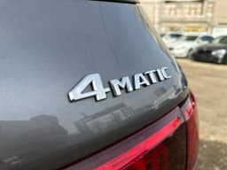 Mercedes-Benz GLB — miniatura 7