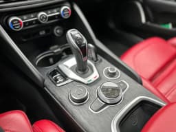 Alfa Romeo Giulia — miniatura 17