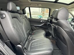 BMW X7 — miniatura 9