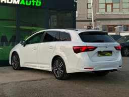 Toyota Avensis — miniatura 6