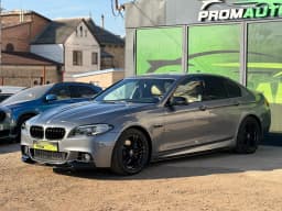 BMW 5 Series — miniatura 1