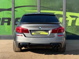 BMW 5 Series — miniatura 5