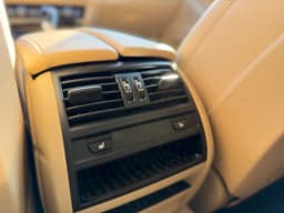 BMW 5 Series — miniatura 12