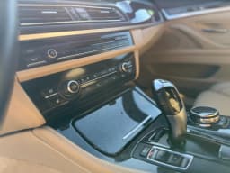 BMW 5 Series — miniatura 14