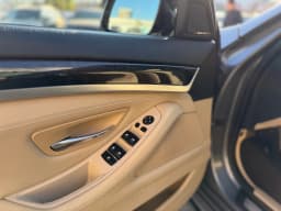 BMW 5 Series — miniatura 17