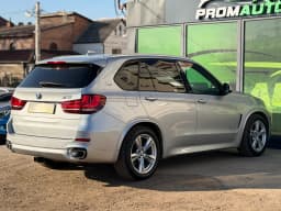 BMW X5 — miniatura 4