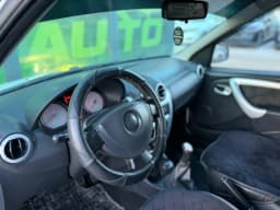 Dacia Logan — miniatura 9