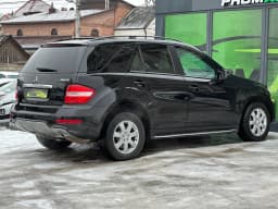 Mercedes-Benz M-Class — miniatura 4