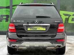 Mercedes-Benz M-Class — miniatura 5