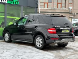 Mercedes-Benz M-Class — miniatura 6