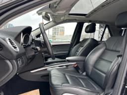 Mercedes-Benz M-Class — miniatura 11