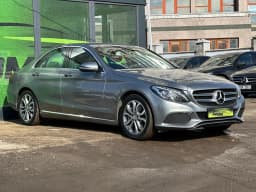 Mercedes-Benz C-Class — miniatura 2