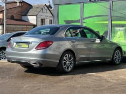Mercedes-Benz C-Class — miniatura 5