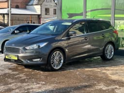 Ford Focus — miniatura 1