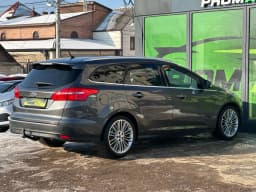 Ford Focus — miniatura 4