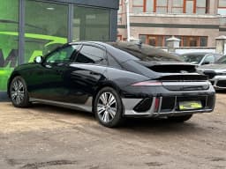 Hyundai IONIQ — miniatura 6