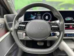 Hyundai IONIQ — miniatura 13