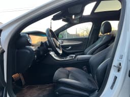 Mercedes-Benz E-Class — miniatura 7
