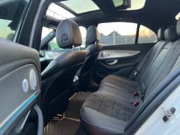 Mercedes-Benz E-Class — miniatura 8