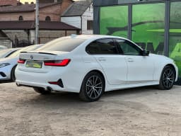 BMW 3 Series — miniatura 4