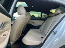 BMW 3 Series — miniatura 8