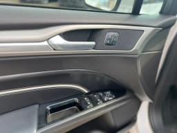 Ford Mondeo — miniatura 10