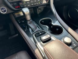 Lexus RX — miniatura 18