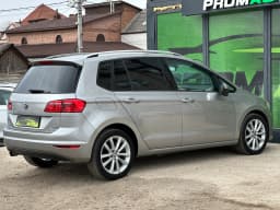 Volkswagen Golf — miniatura 4