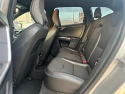 Volvo XC60 — miniatura 8