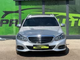 Mercedes-Benz E-Class — miniatura 2