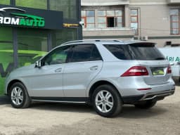 Mercedes-Benz M-Class — miniatura 6
