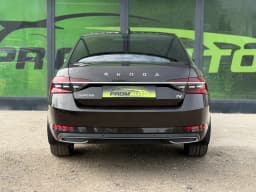 Skoda Superb — miniatura 4