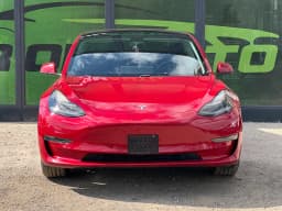 Tesla Model 3 — miniatura 2