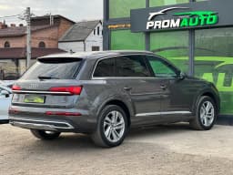 Audi Q7 — miniatura 4