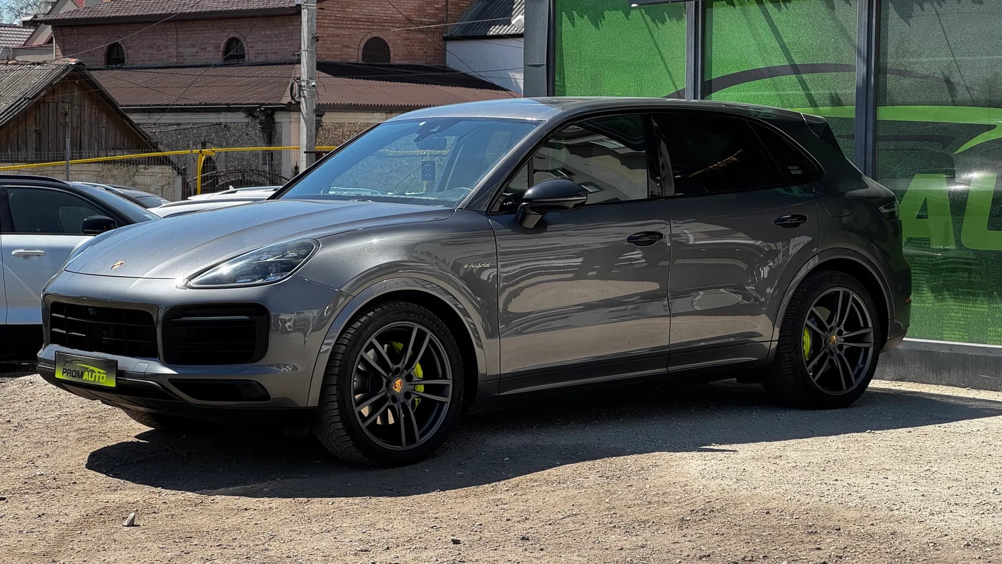 Porsche Cayenne — fotografie 1