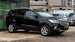 Ford Kuga — miniatura 3