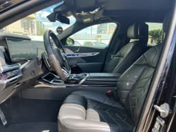 BMW 7 Series — miniatura 7