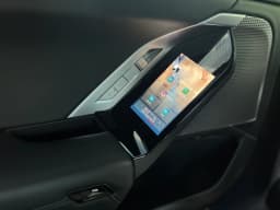 BMW 7 Series — miniatura 13