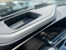 BMW 7 Series — miniatura 14