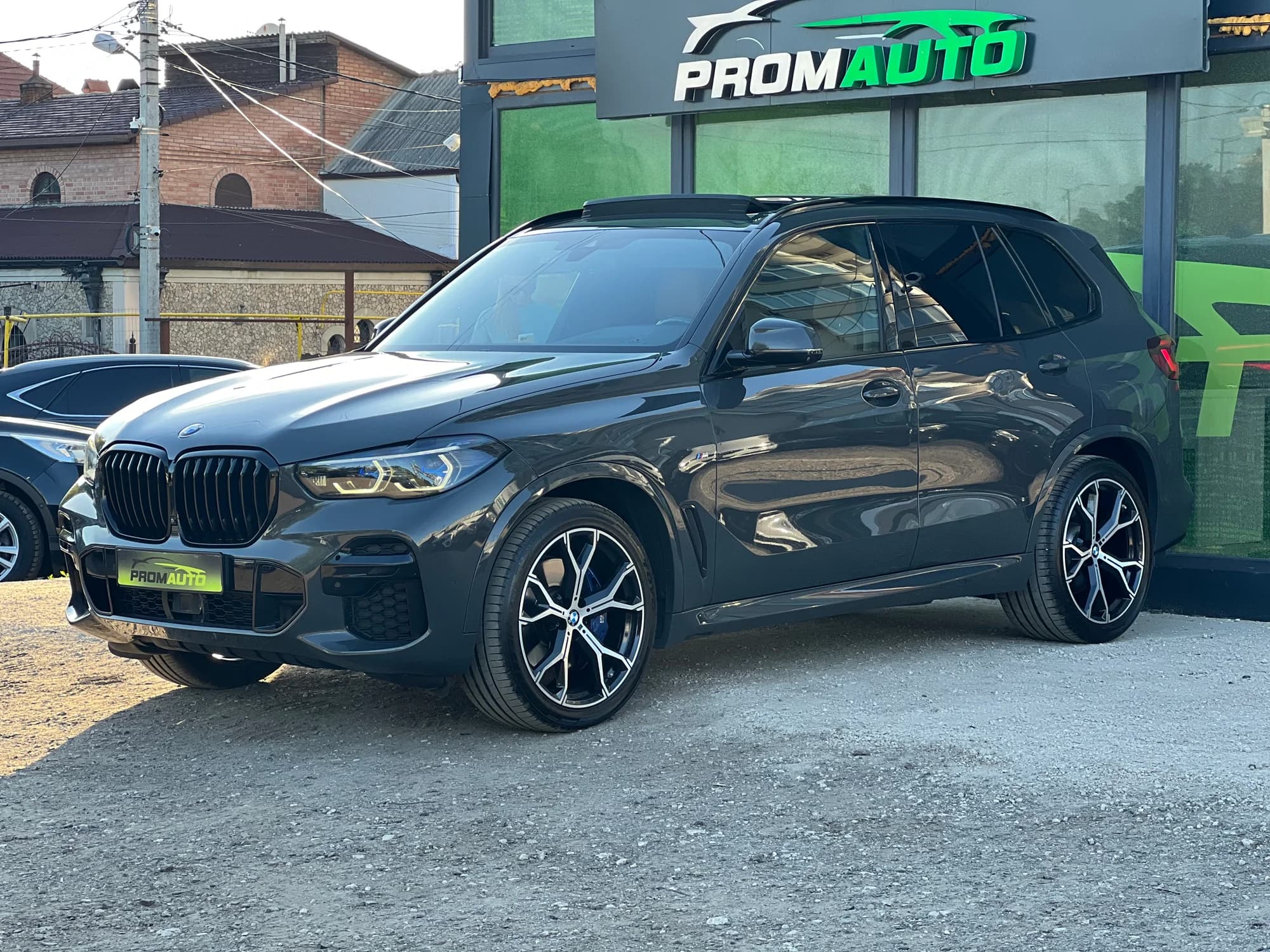 BMW X5 — fotografie 1