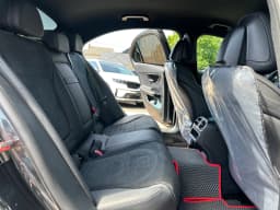 Mercedes-Benz C-Class — miniatura 8