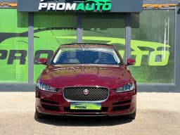 Jaguar XE — miniatura 2
