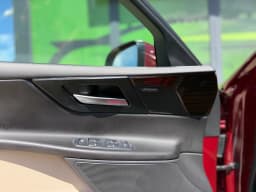 Jaguar XE — miniatura 11