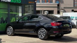 Skoda Superb — miniatura 6