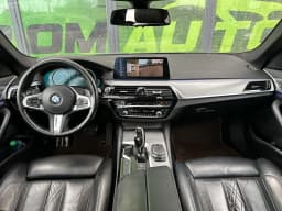 BMW 5 Series — miniatura 11