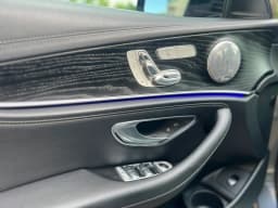 Mercedes-Benz E-Class — miniatura 10